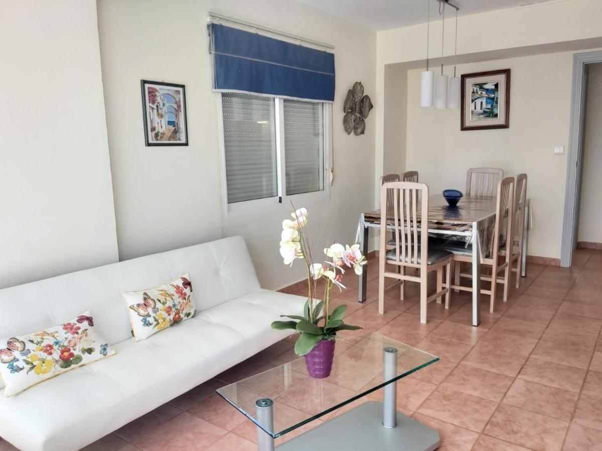 Amaya LocDénia Esterno foto